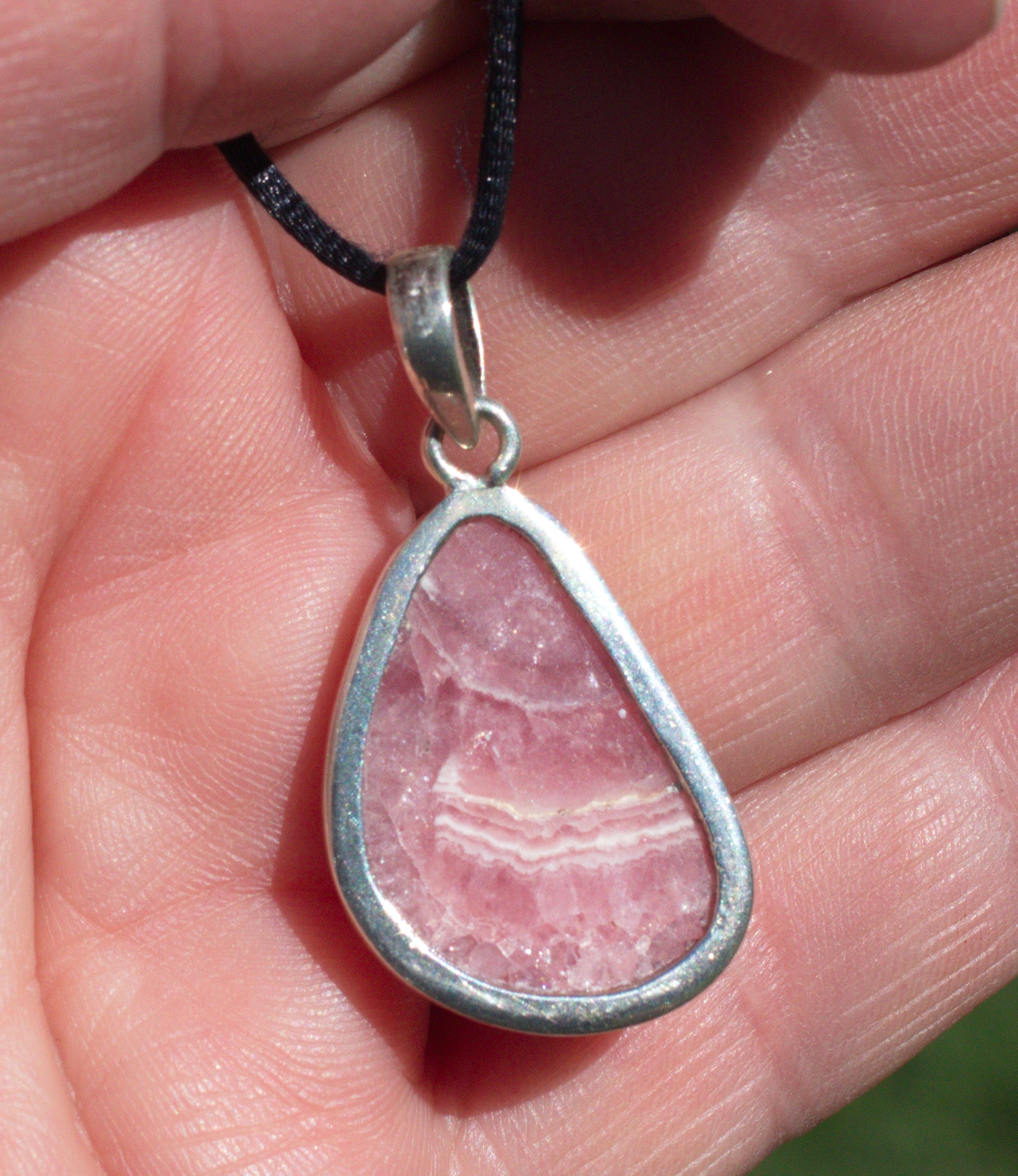 Rhodochrosit Edelsteinanhänger in 925 Silber gefasst  