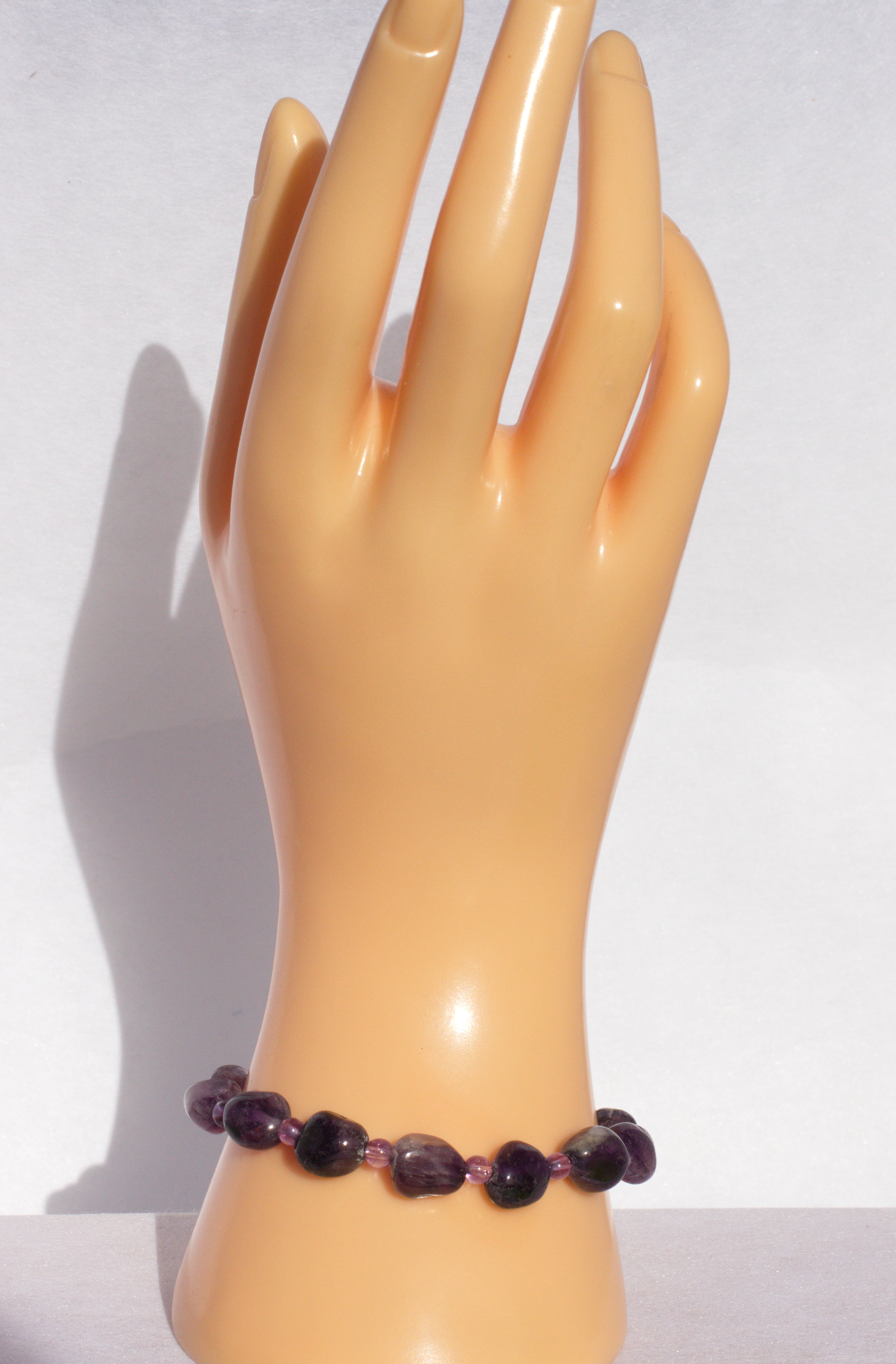 Amethyst Edelsteinarmband auf Elastikfaden aufgezogen 