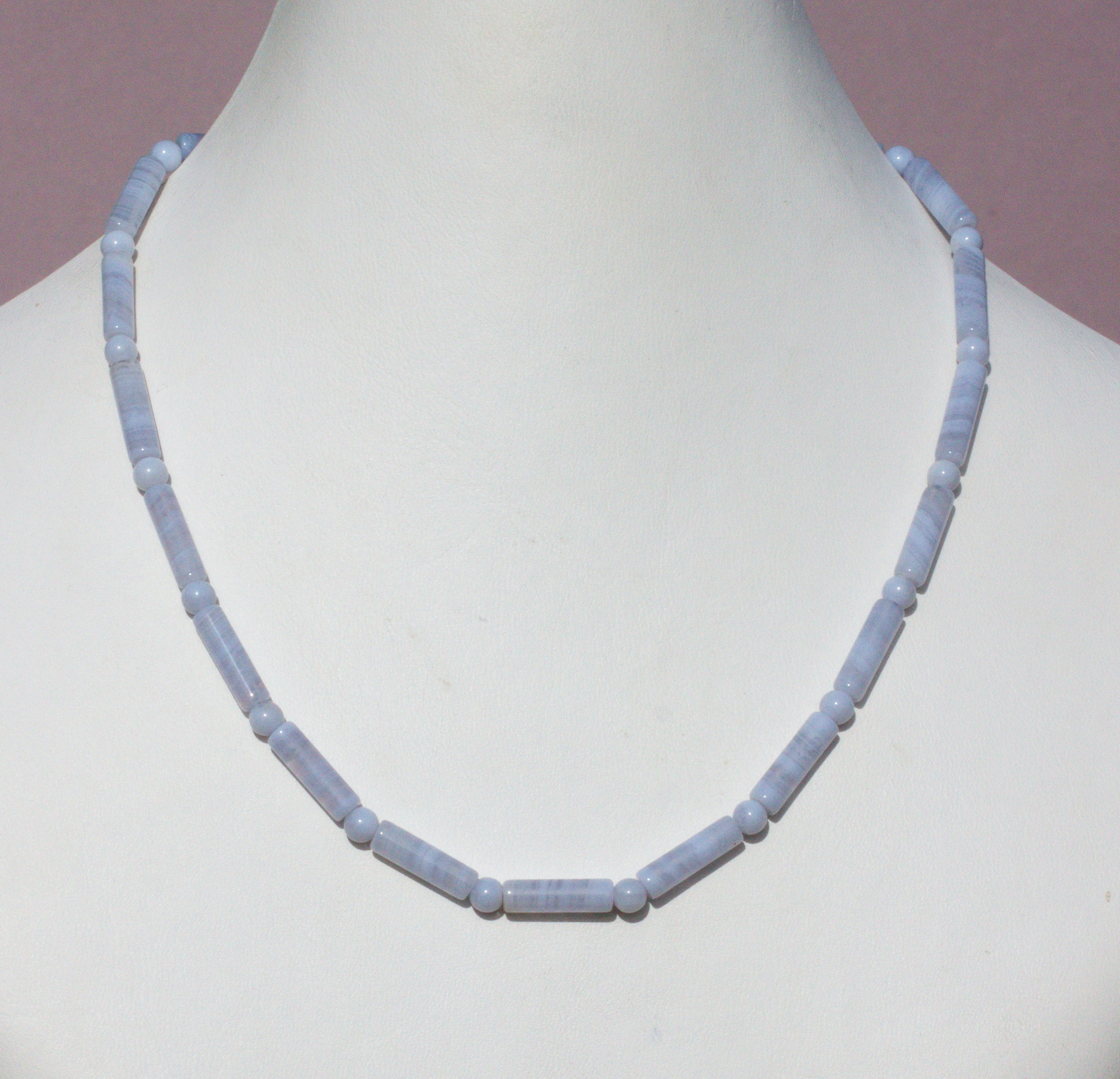 Chalzedon, zierliche Edelsteinkette  