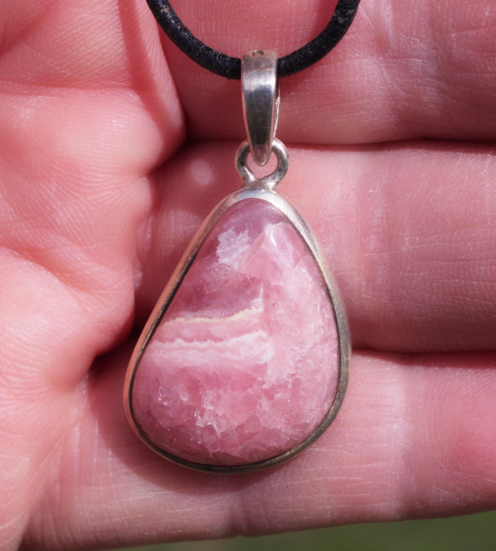 Rhodochrosit Edelsteinanhänger in 925 Silber gefasst  