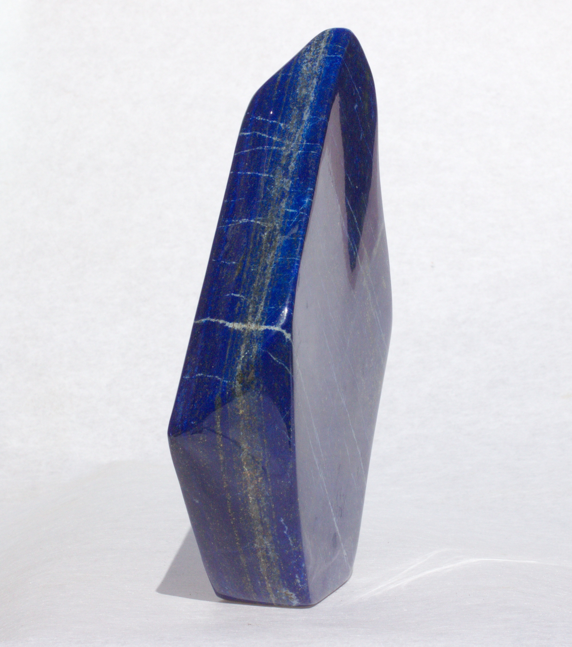 Lapis Lazuli in Freeform geschliffen, aus Afghanistan