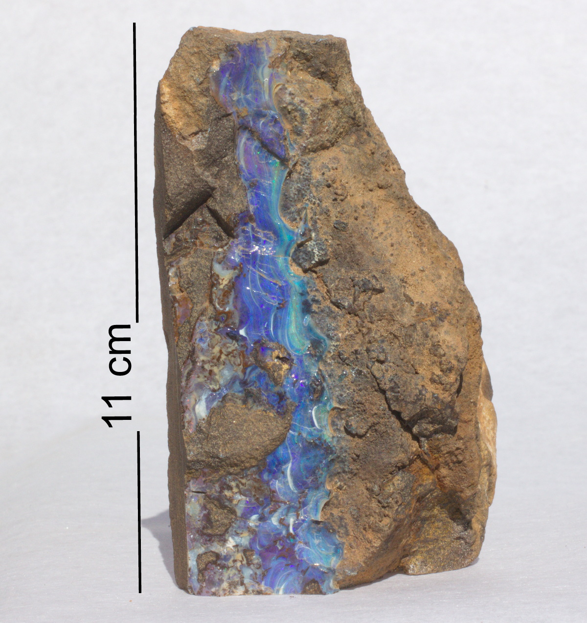 Boulderopal, Rohstein