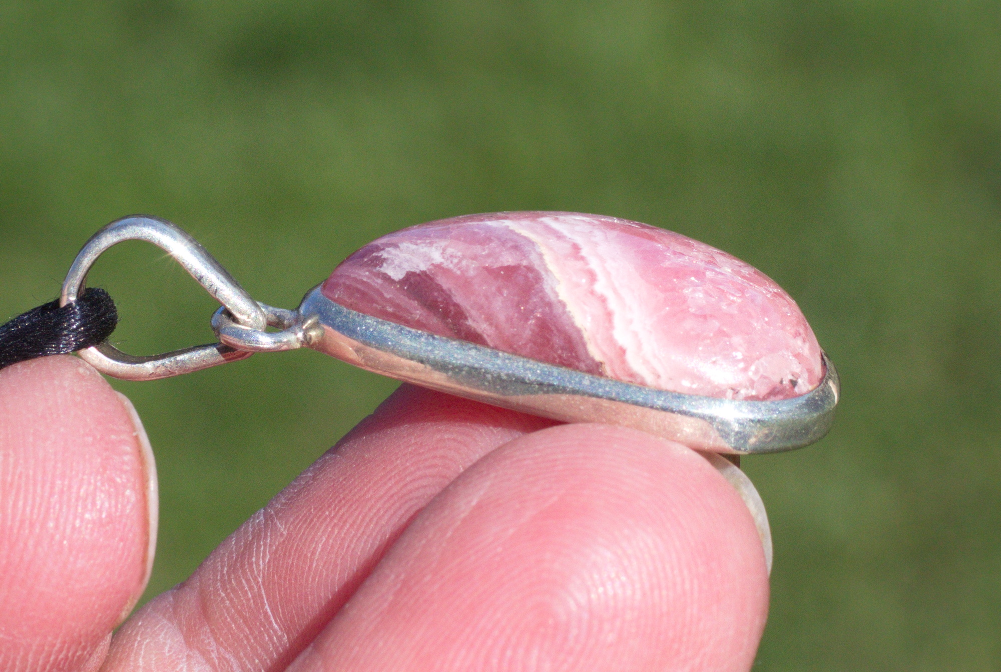 Rhodochrosit Edelsteinanhänger in 925 Silber gefasst  