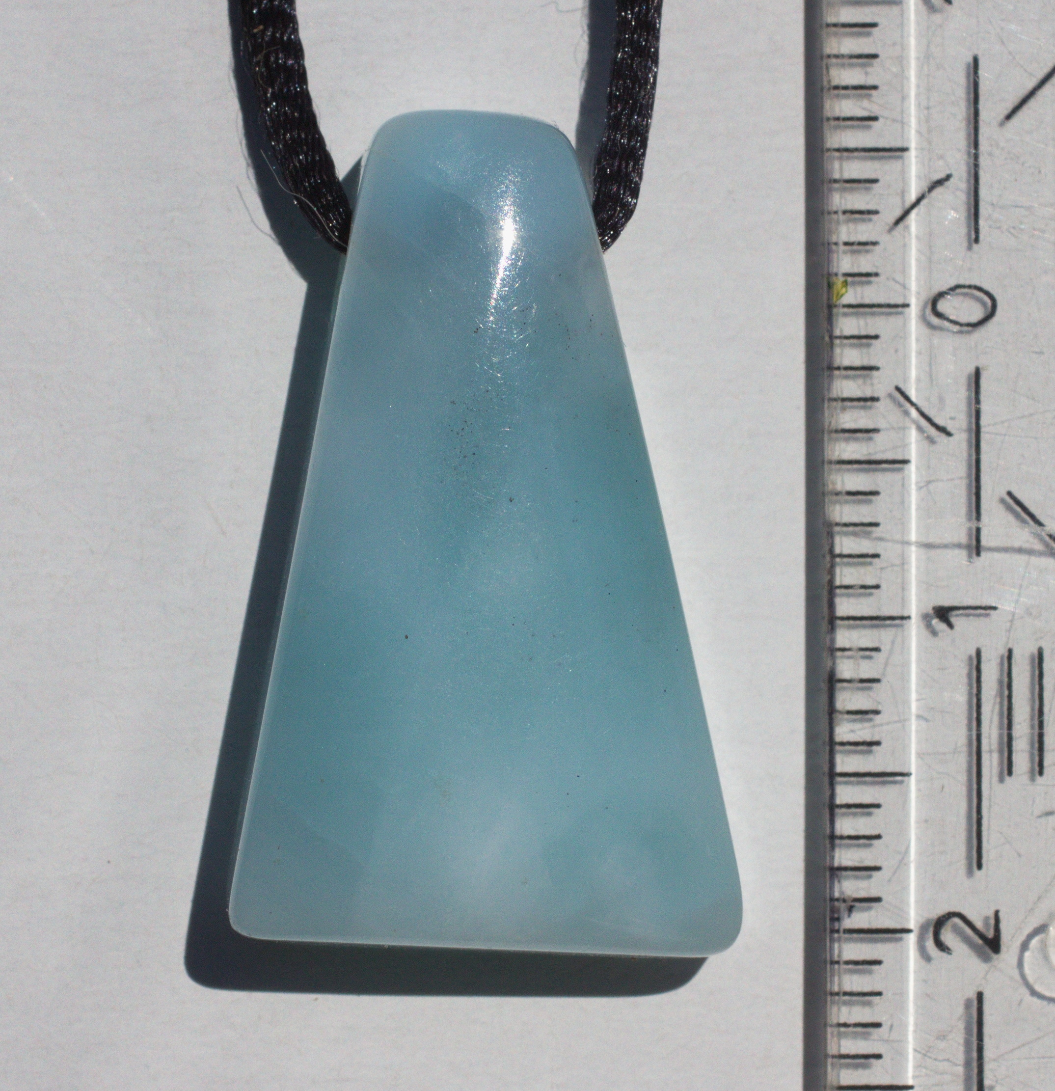 Larimar Edelsteinanhänger seitlich gebohrt mit Lederband 